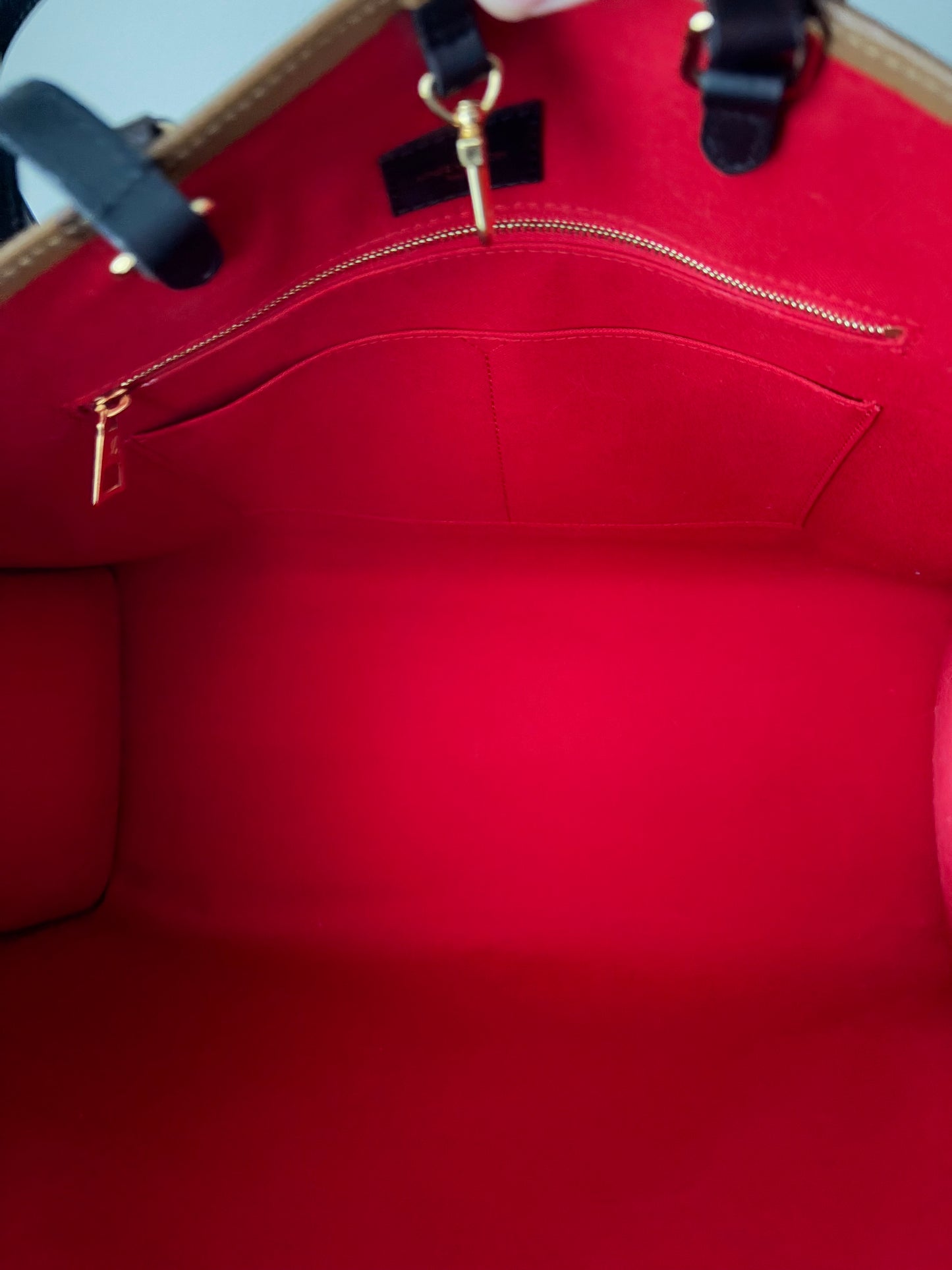 OnTheGo Reverse Monogram GM