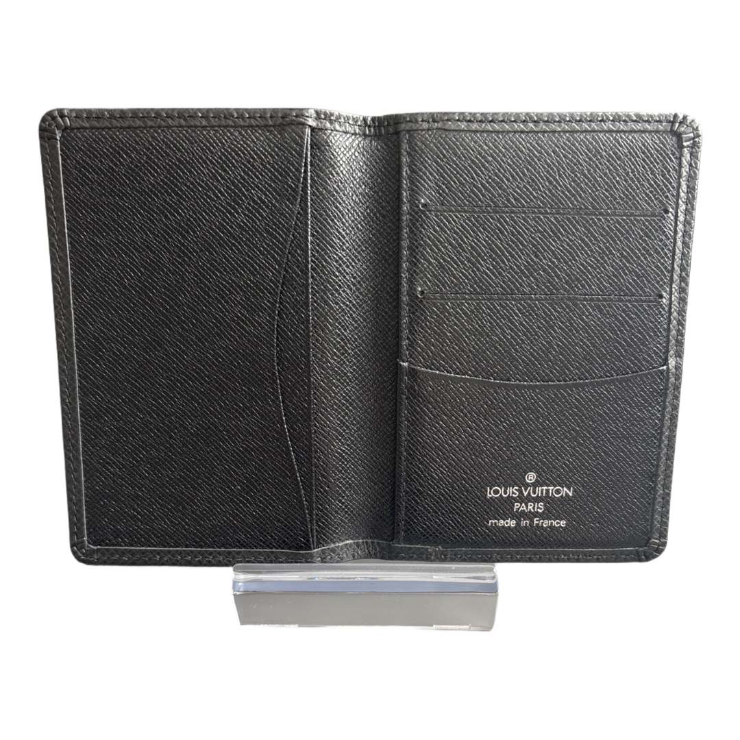 Taiga Leather Pocket Organizer- Black
