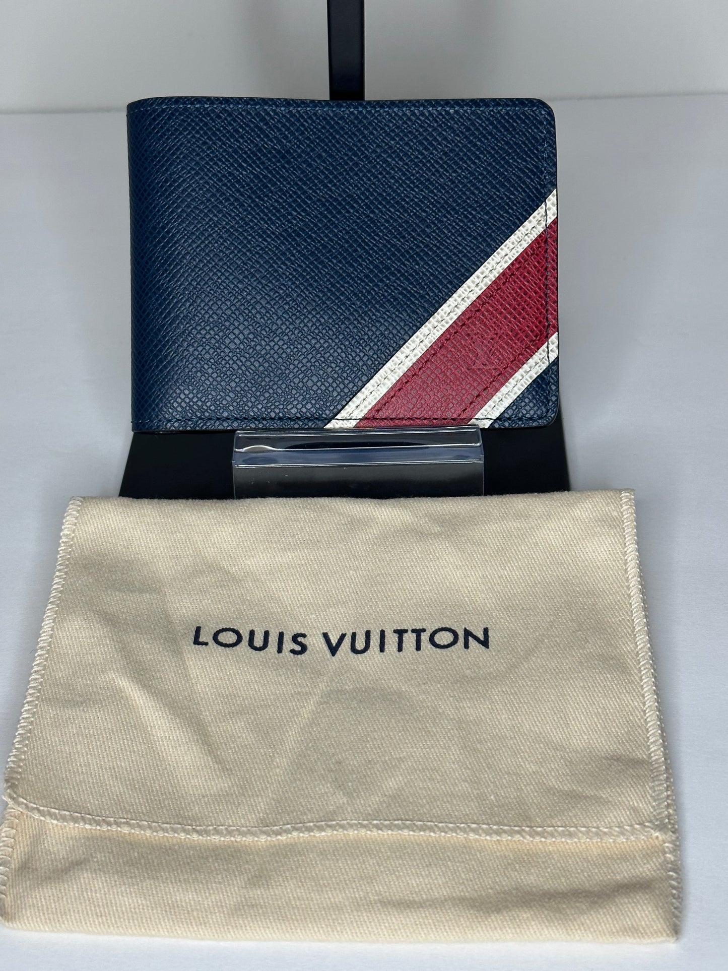 Taiga Multiple Wallet Ocean