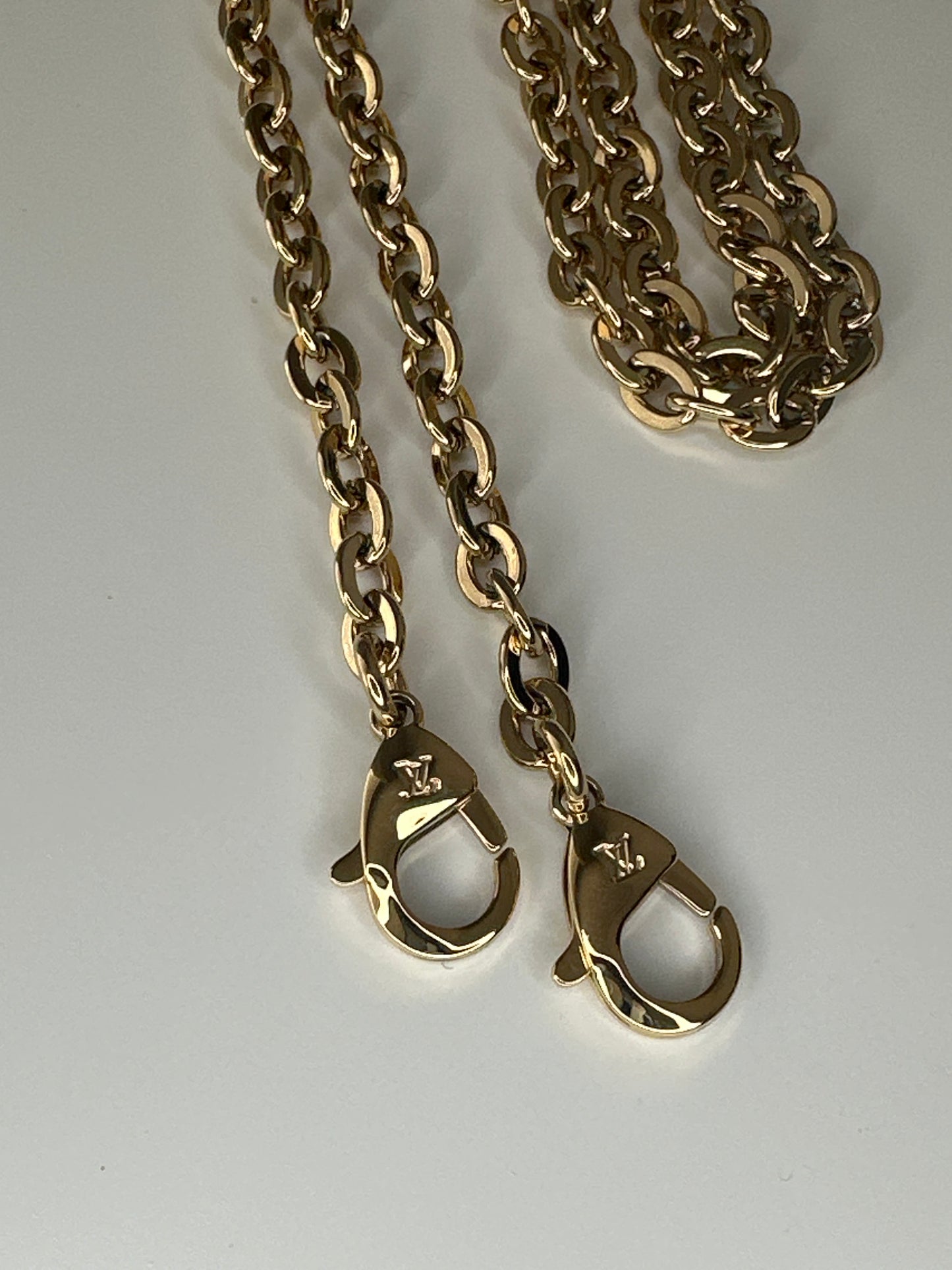 Dauphine Chain Wallet