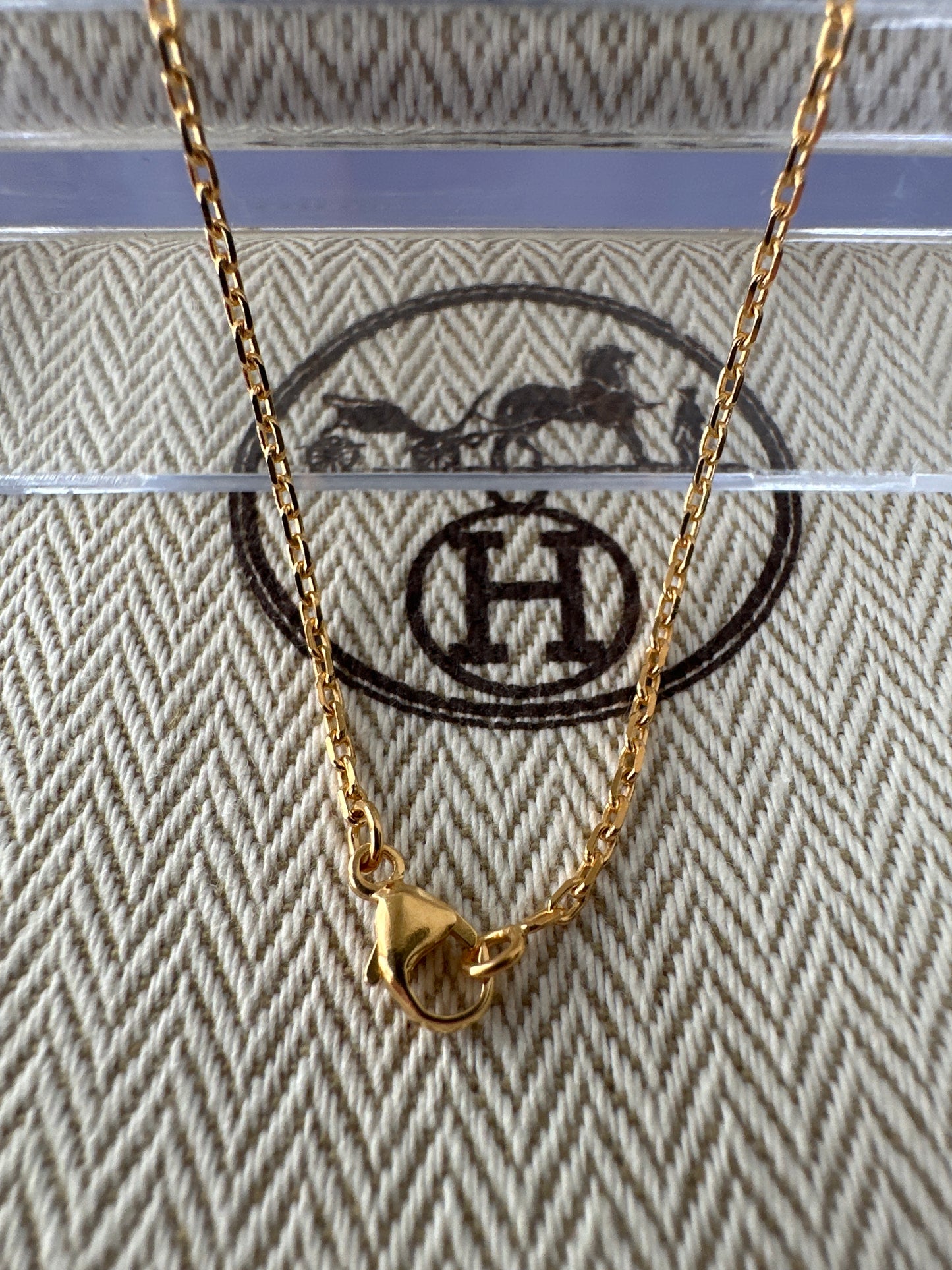 Mini Pop Noir H Pendant Necklace