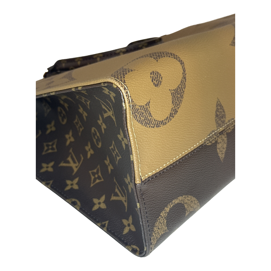 OnTheGo Reverse Monogram MM