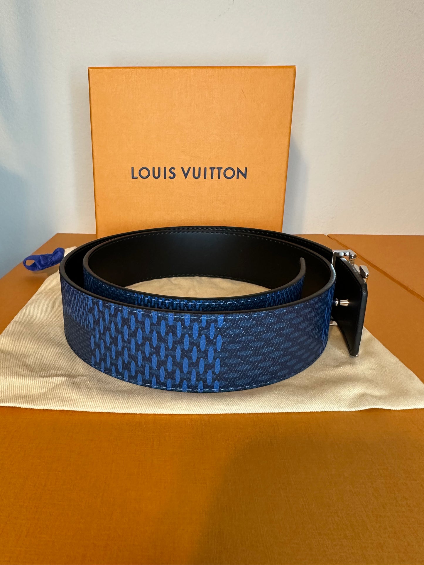 Infini LV Initial 40mm Reversible Damier Belt
