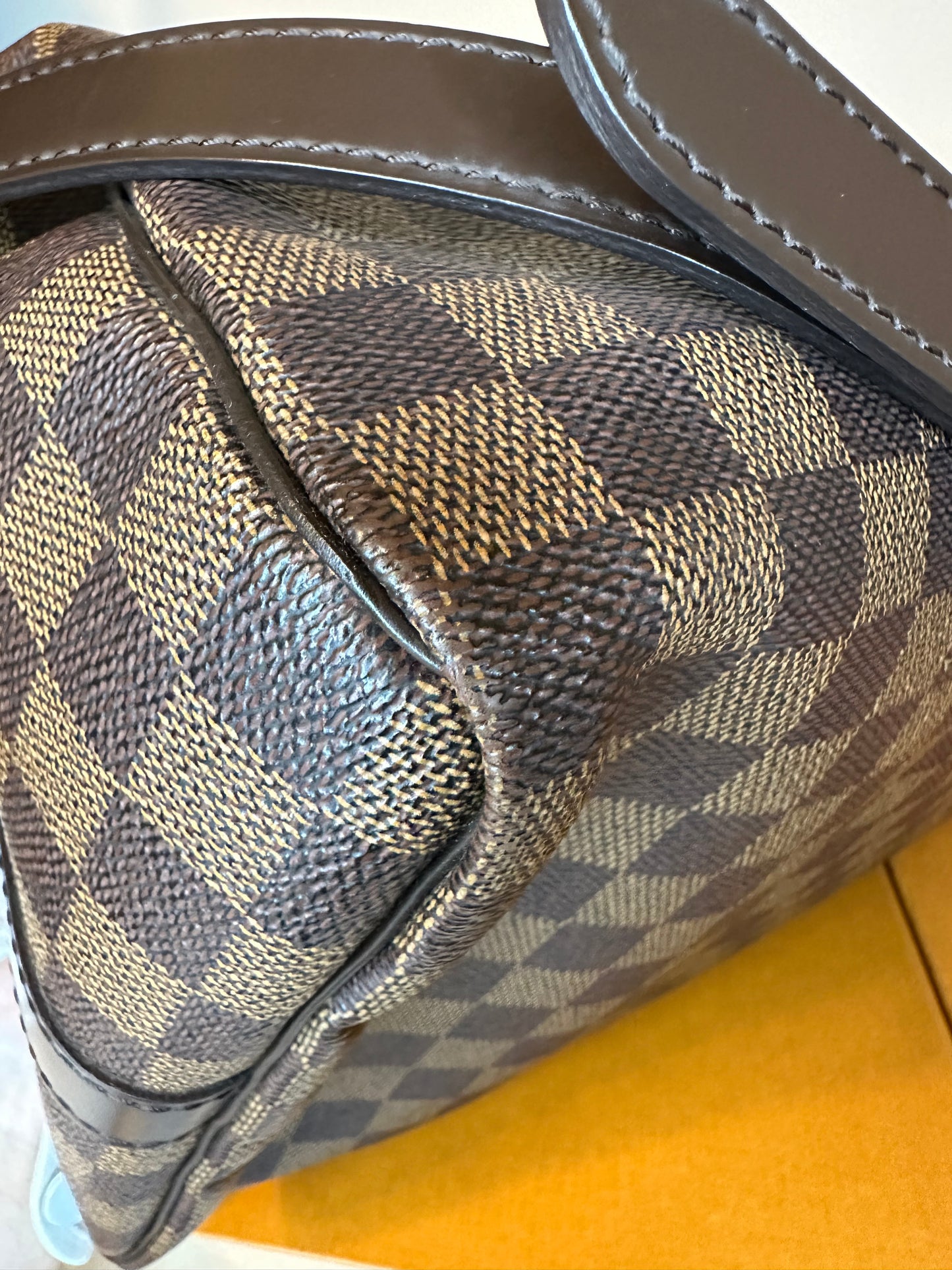 Damier Ebene Speedy 35 Bandouliere
