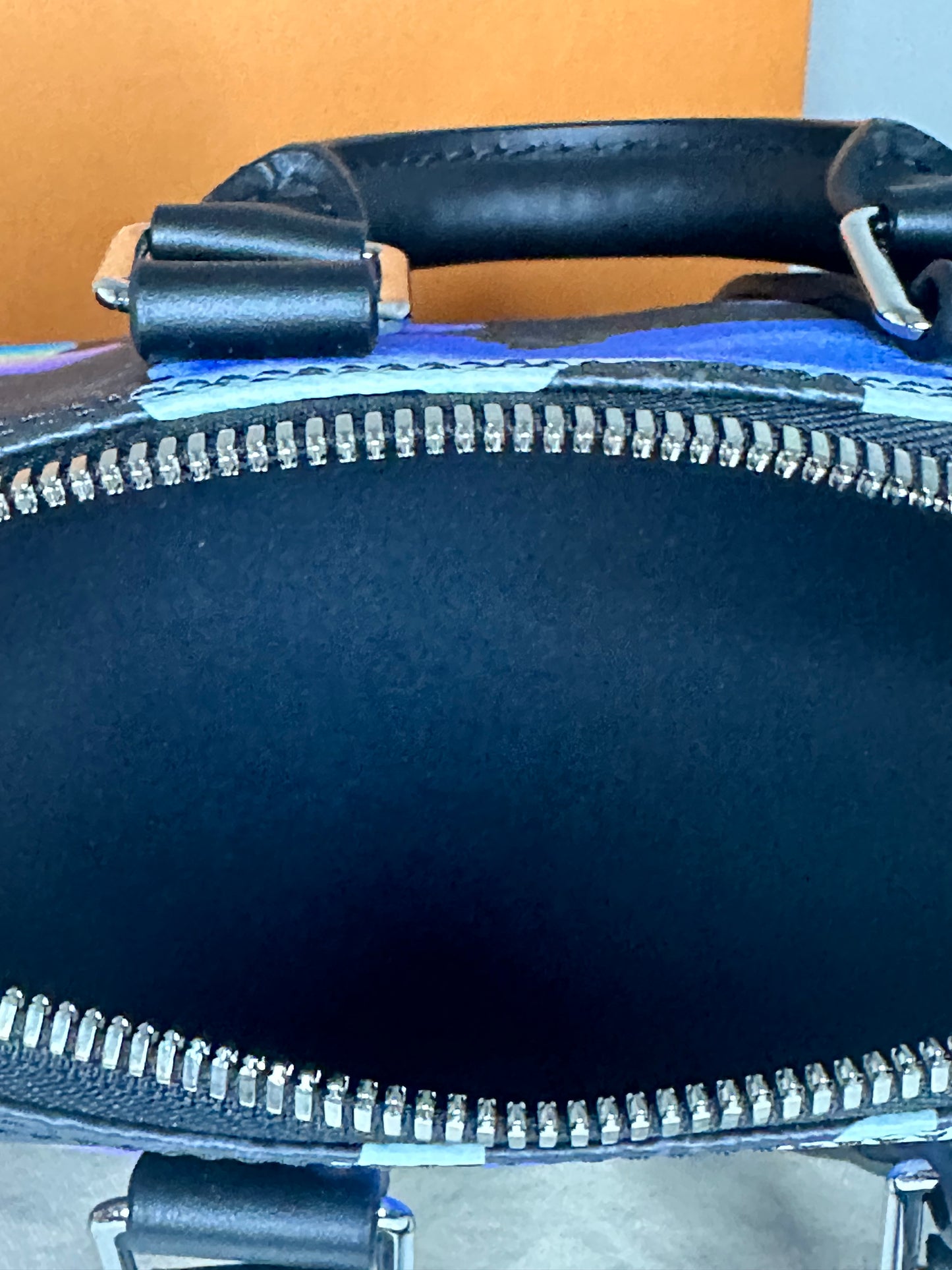 Monogram Eclipse Room With A View Keepall 25 Bandouliere