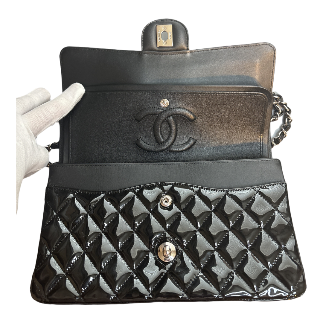 Classic Medium Double Flap Bag