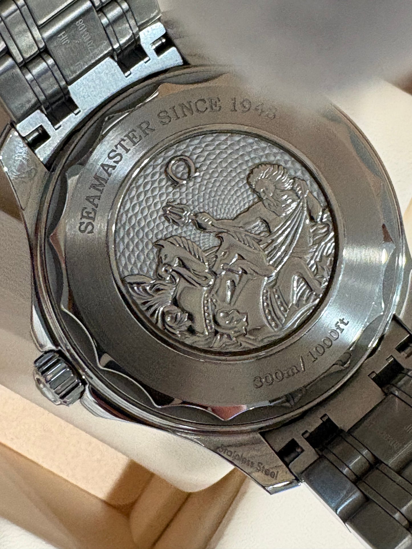 Summer Blue Seamaster Professional Diver 300M