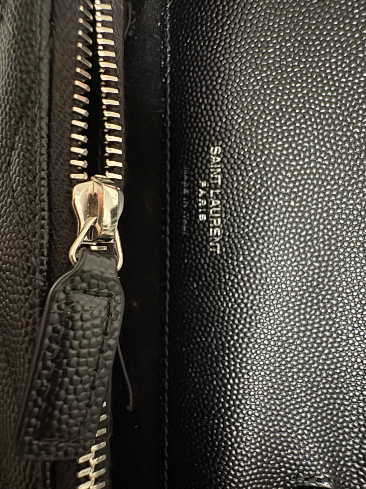 Cassandre Envelope Chain Wallet